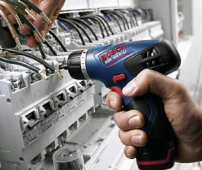 مقاولات كهربائية