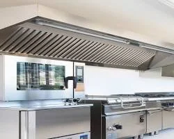 شفاطات المطابخ التجارية (Kitchen Hood): كتشن هود صمام أمان المنشآت الغذائية