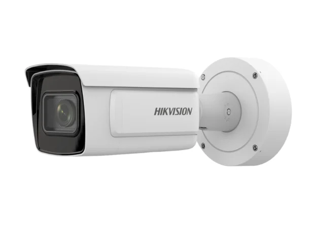 Hikvision 4MP DeepinView ANPR Moto Varifocal Bullet Camera iDS-2CD7A46G0/P-IZHS